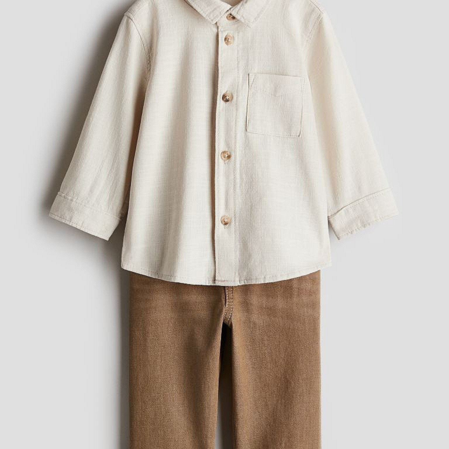 2-piece shirt and jeans set